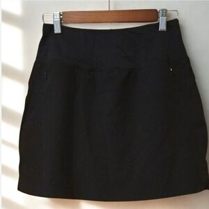 Black Mini Skirt - POCKETS!